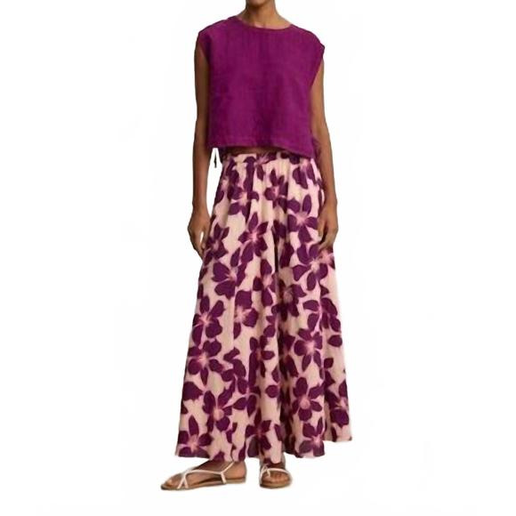 VELVET BY GRAHAM & SPENCER Dresses & Skirts - NEW VELVET BY GRAHAM & SPENCER jess skirt in berry